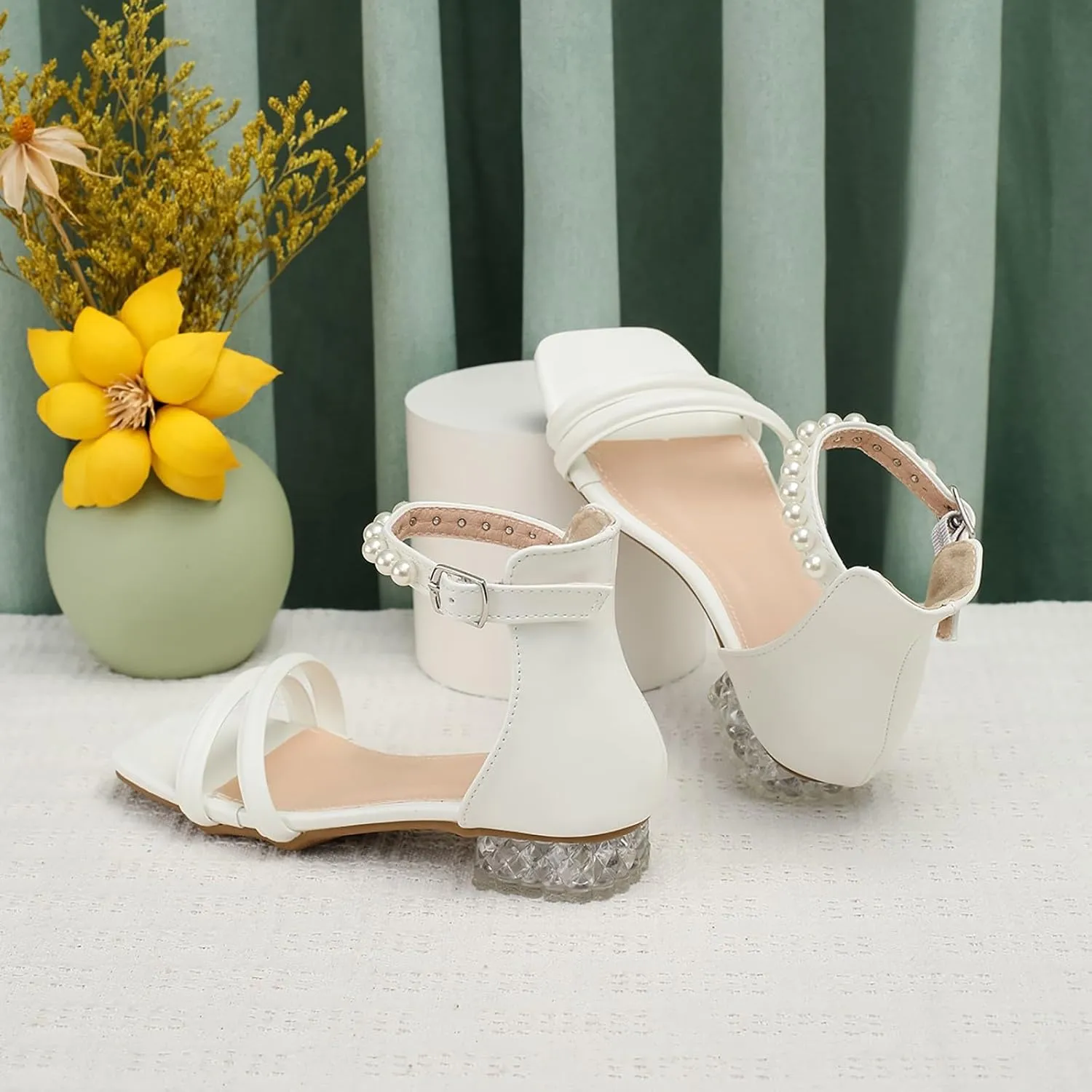 Girls Shoes Sandals Summer Fashion Pearl Shoes Middle and Large Children Open Toe Student Girls White Dress Sandals