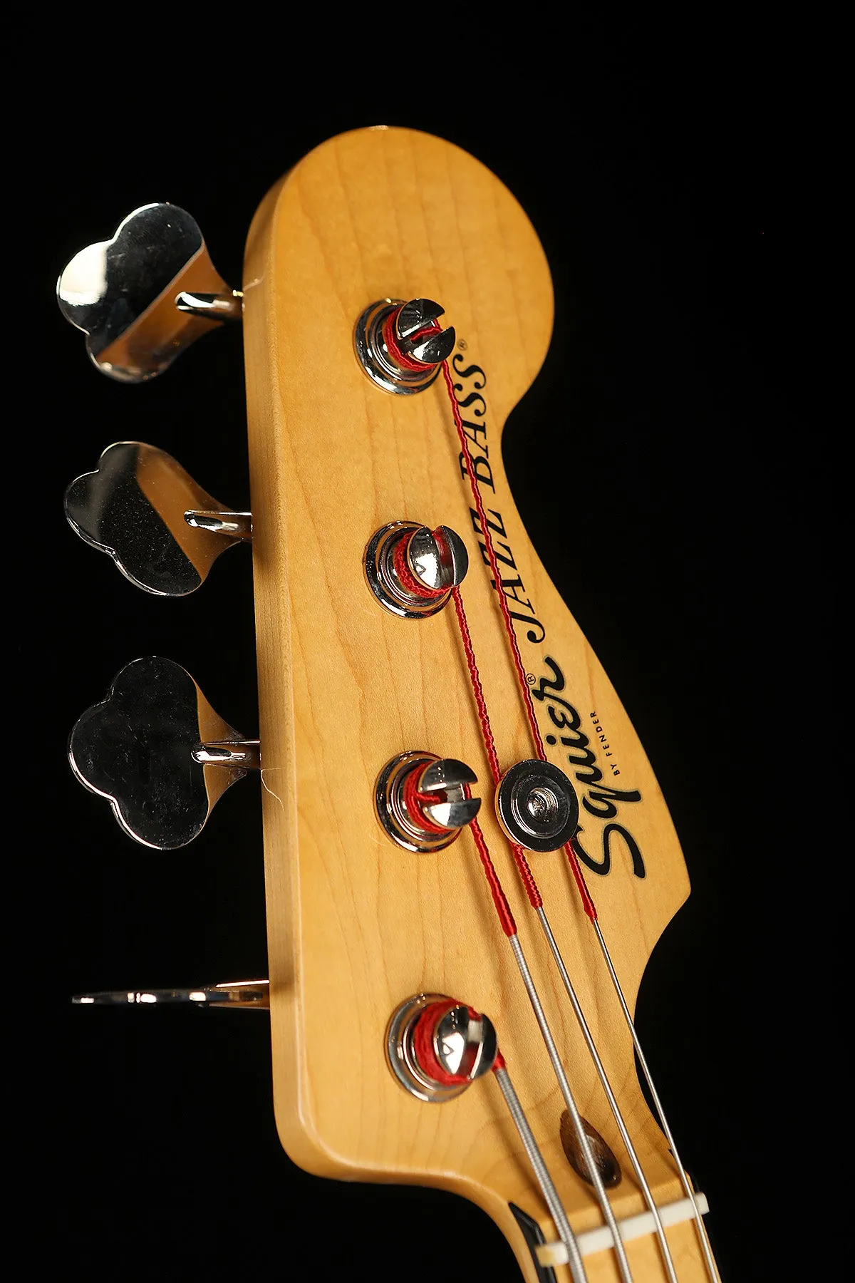 Preloved Squier Classic Vibe 70's Jazz with Thomastik Jazz flats