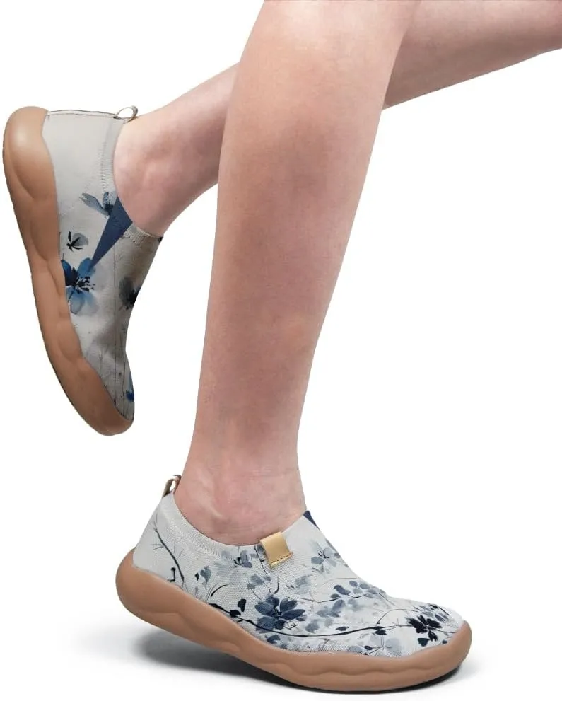 Women's Knitted Slip-on Loafers Comfortable, Light and Fashionable Sneakers Art Painted Travel Shoes